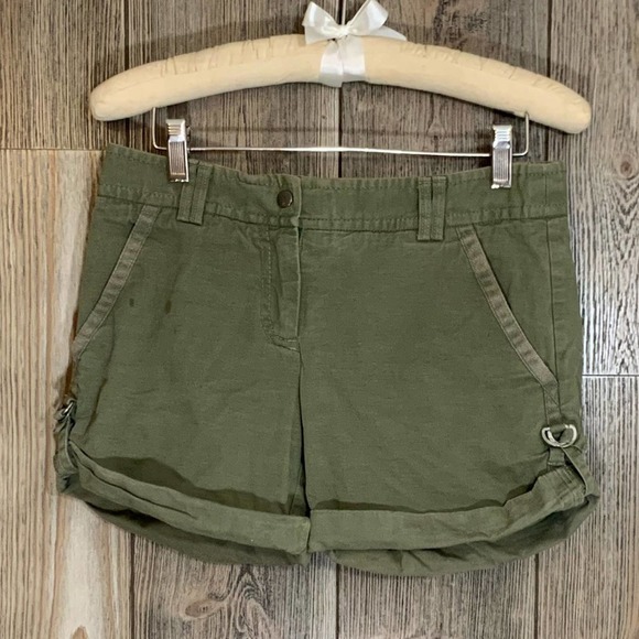 BCBG MaxAzria Shelly cuffed Shorts Sz 2 - Picture 1 of 6